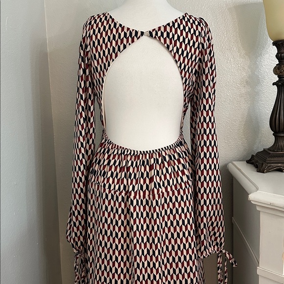 Mulla High Low Ruffle Cut Out Maxi‎ Dress Red Black Geometric Size Medium - Picture 4 of 16